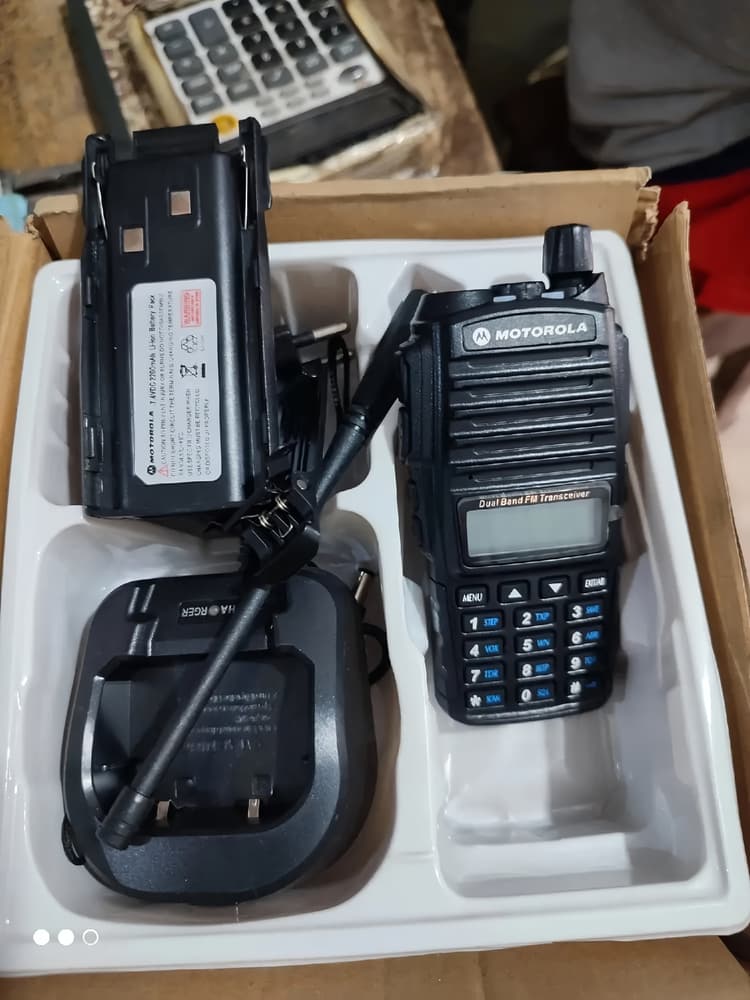 Motorola GP-399 Portable Radio