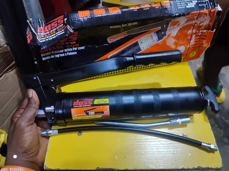 Diss Air Grease Gun