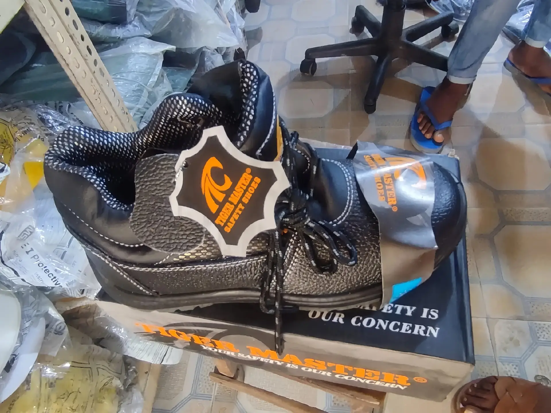Tiger Master Safety Boot